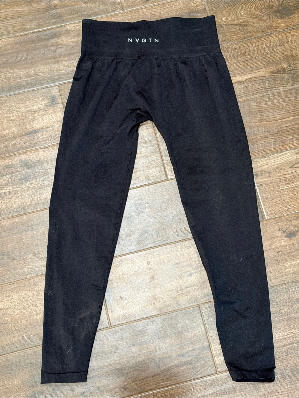 NVGTN womens Large Black Mid Rise Leggings